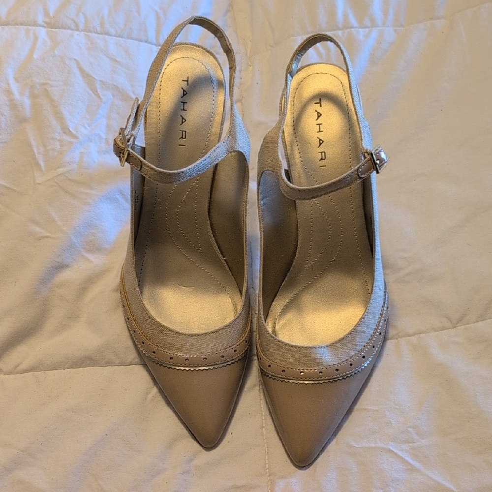 Tahari Women's Alycia Beige Pointed Heels